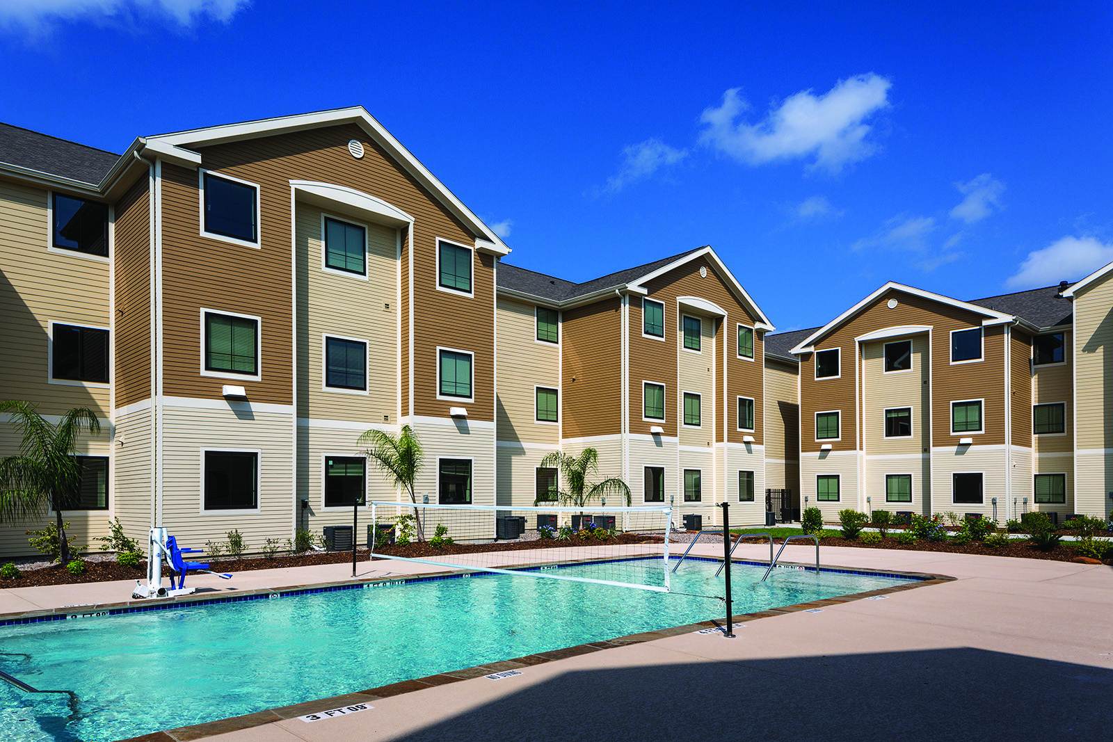 Jaguar Suites Student Housing