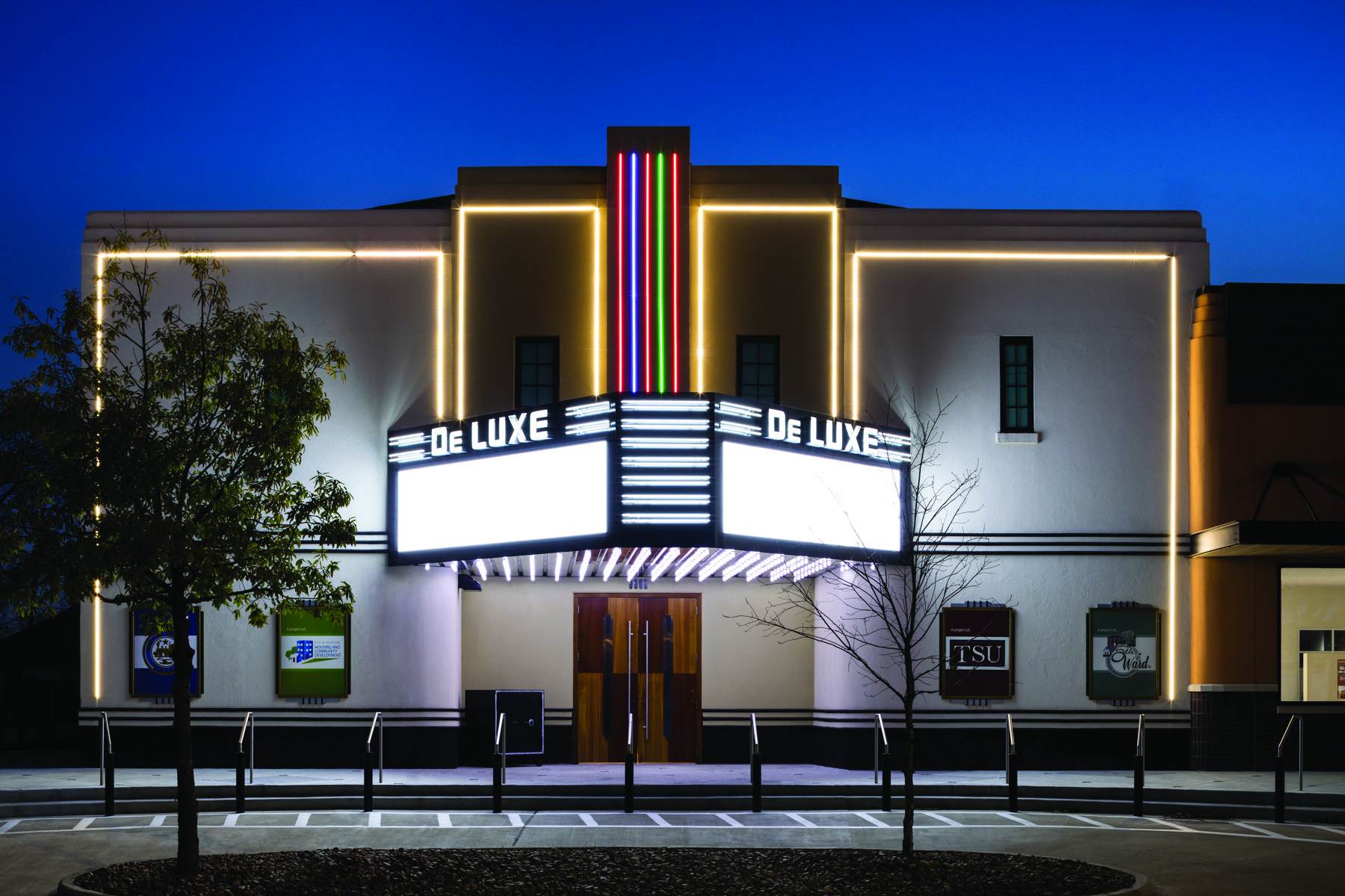 Deluxe Theater